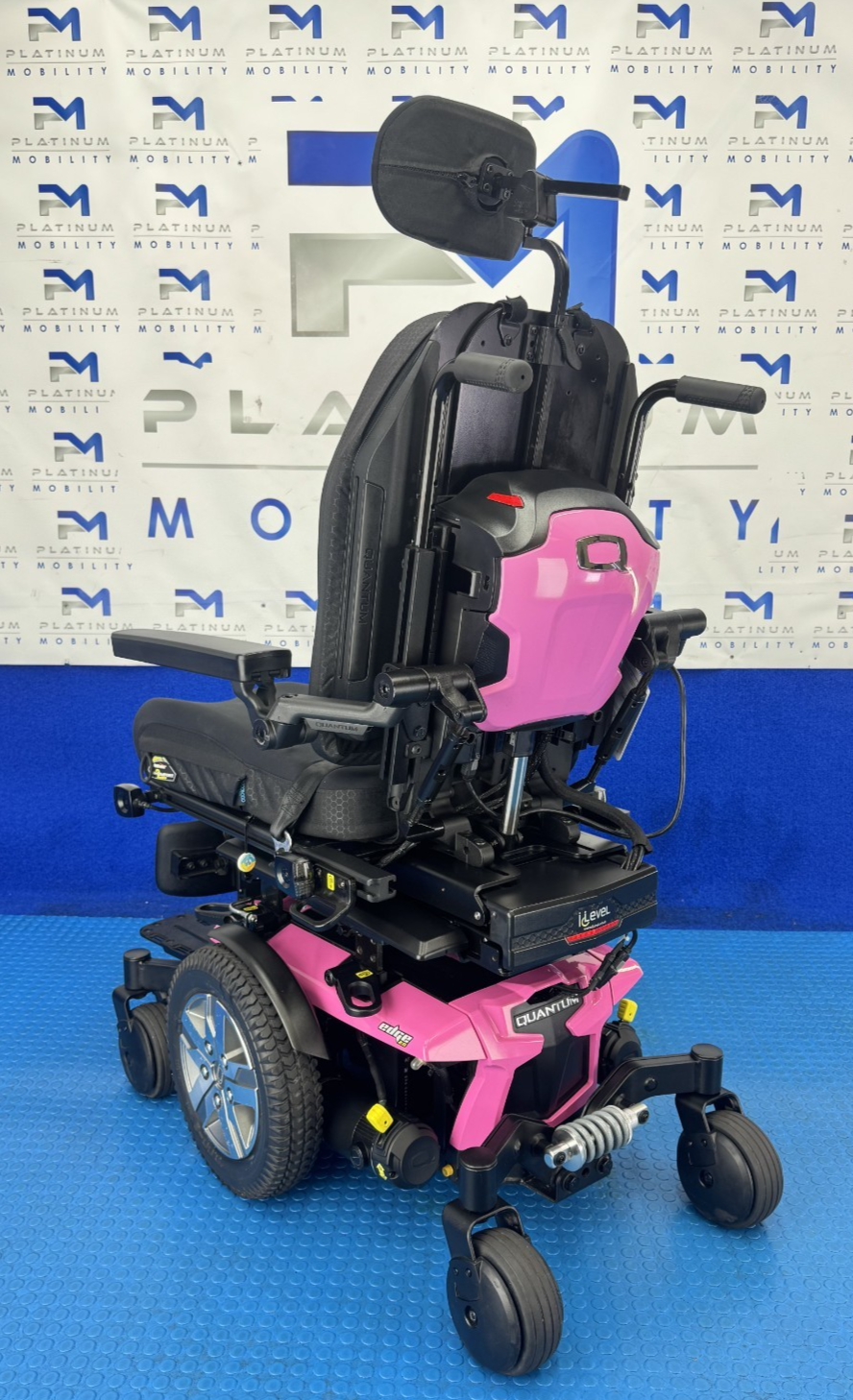 2025 PRIDE QUANTUM Q6 EDGE 3 - 6MPH ELECTRIC POWER WHEELCHAIR POWERCHAIR 2784