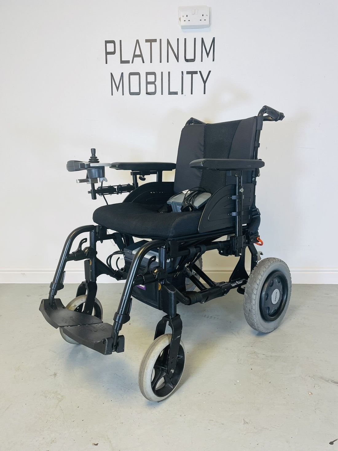 Alber Esprit Action 4NG Electric Collapsable Lightweight Powerchair Wheelchair