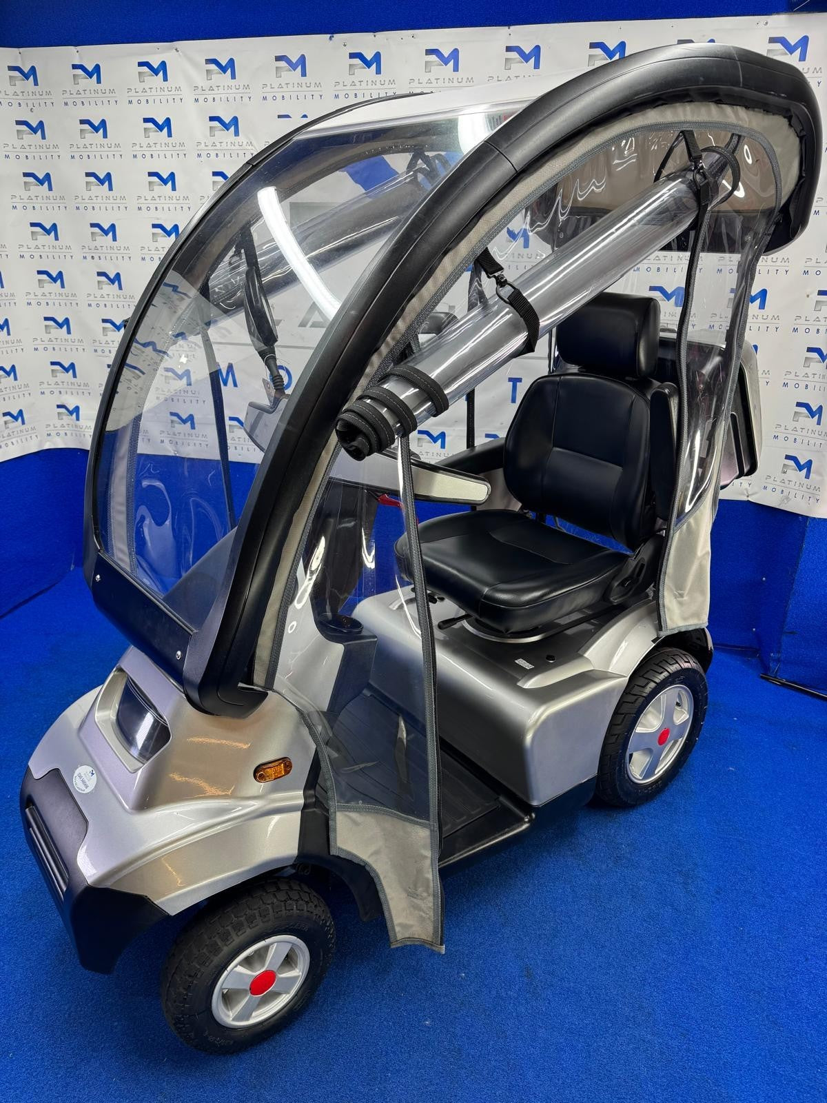 TGA Breeze S4 Canopy 8mph Road LARGE All Terrain Mobility Scooter Buggy 1785