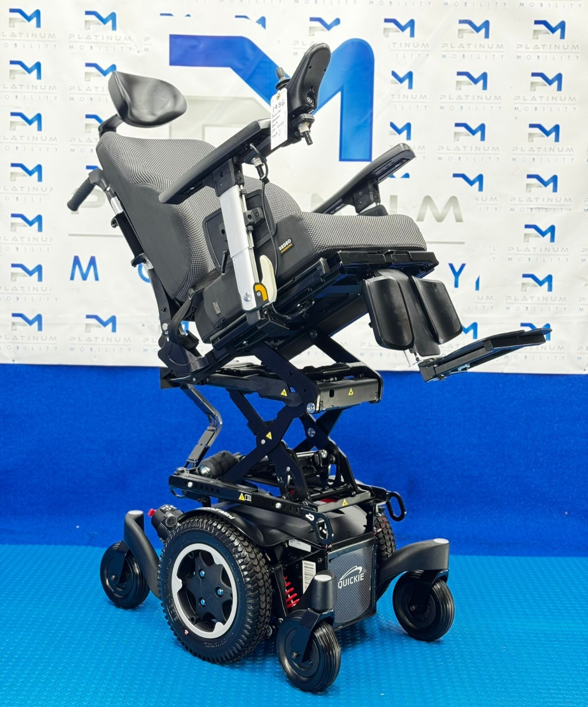 2025 Sunrise Quickie Q300M Mini Powerchair 4mph Riser Electric Wheelchair (1936)