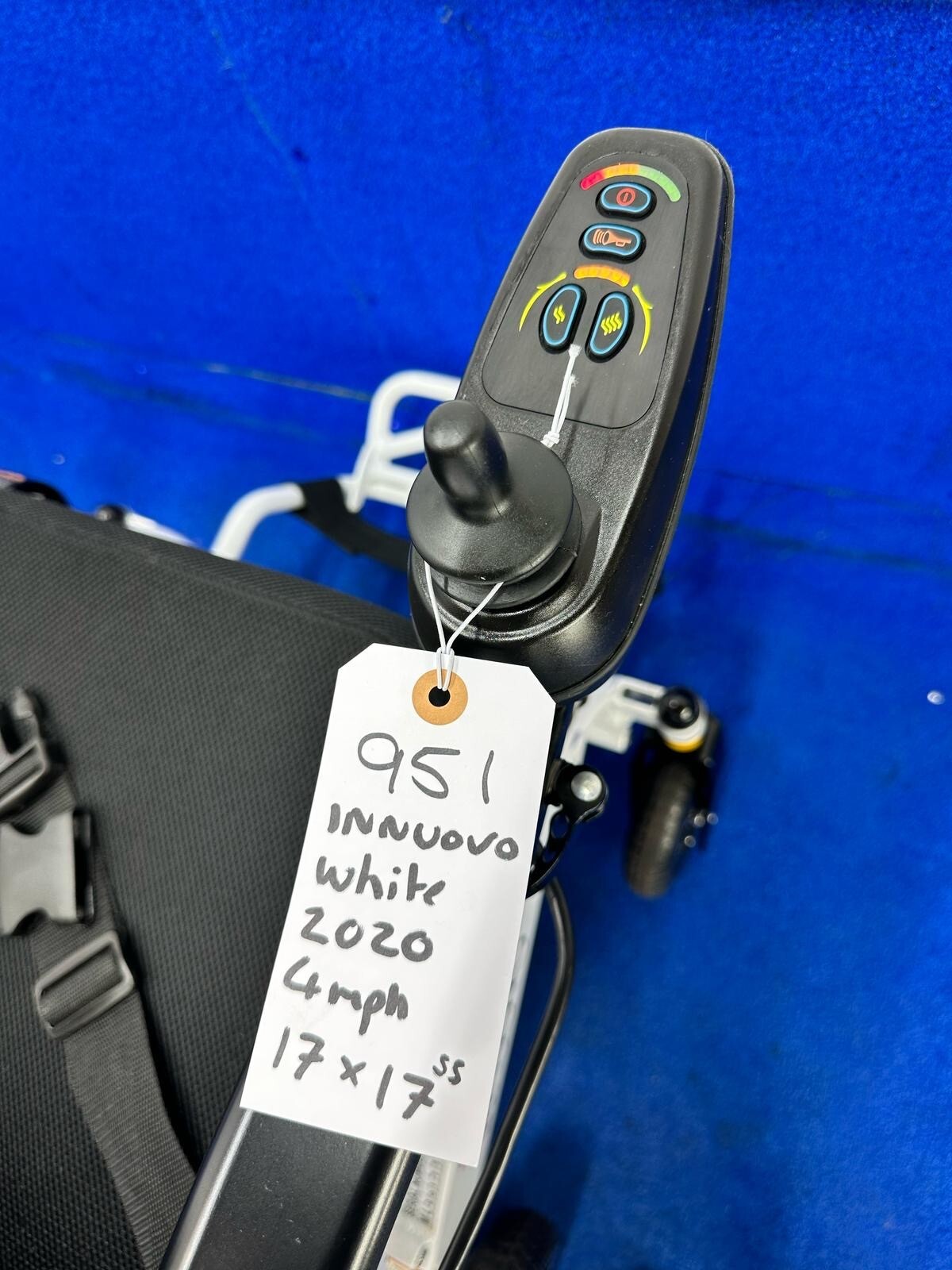 INNUOVO N5513A 4MPH ELECTRIC WHEELCHAIR MOBILITY BOOT SCOOTER FOLDING 951