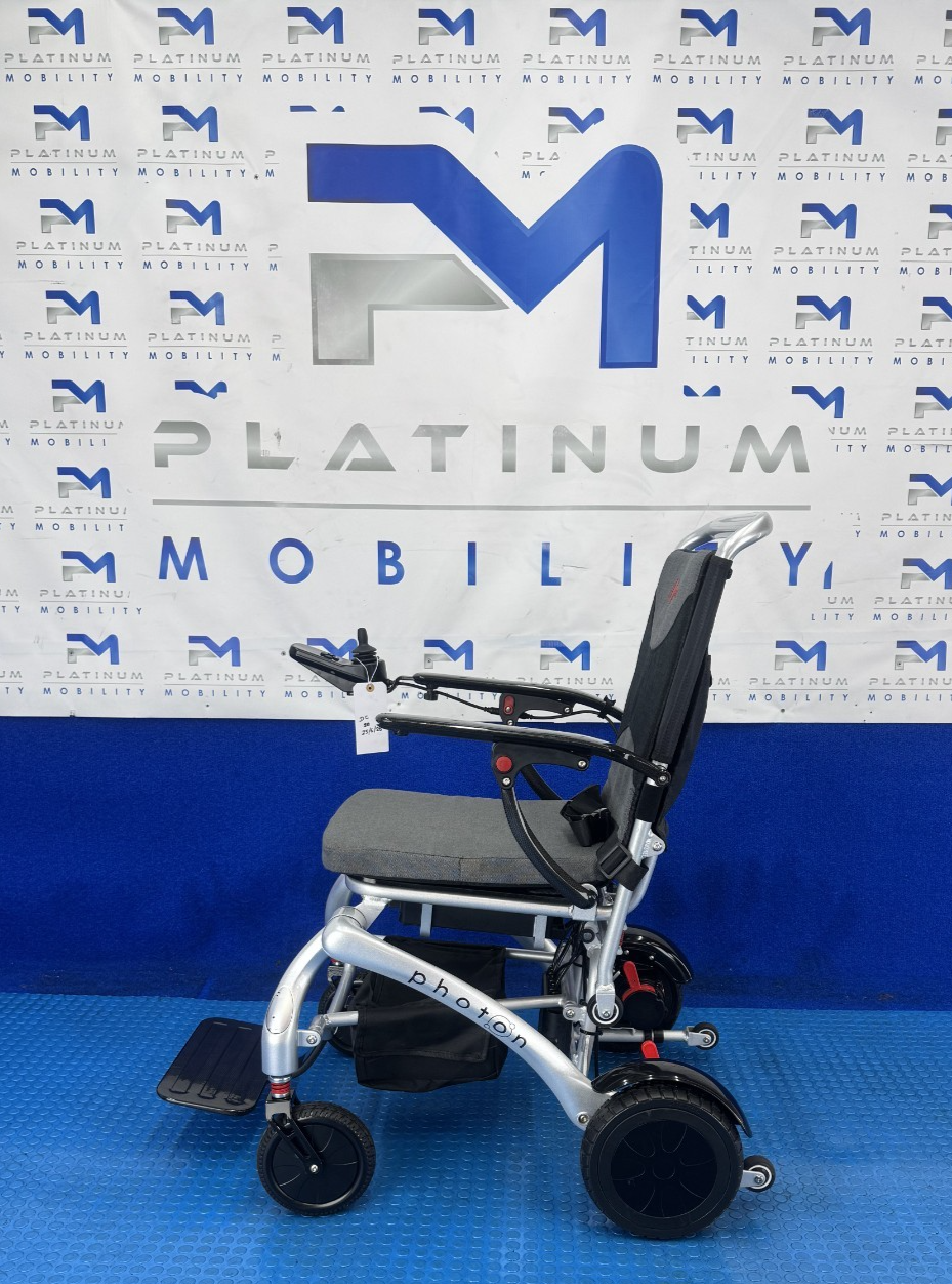 Carbon Fibre Ultra Lightweight Powerchair 15.8kg. Motion Photon Powerchair 2422