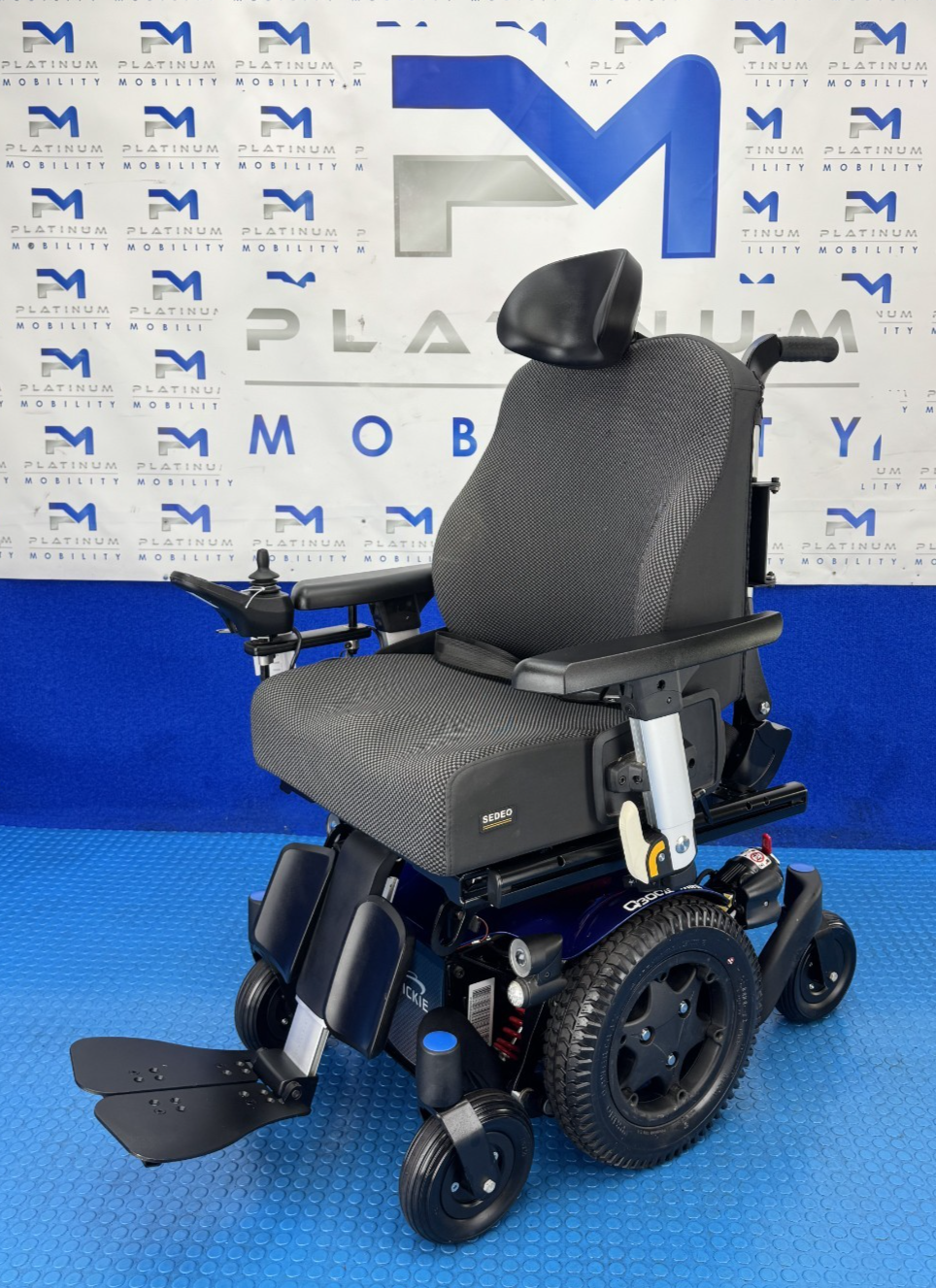 Sunrise Quickie Q300M Mini Powerchair 6 mph Riser Electric Wheelchair 2283