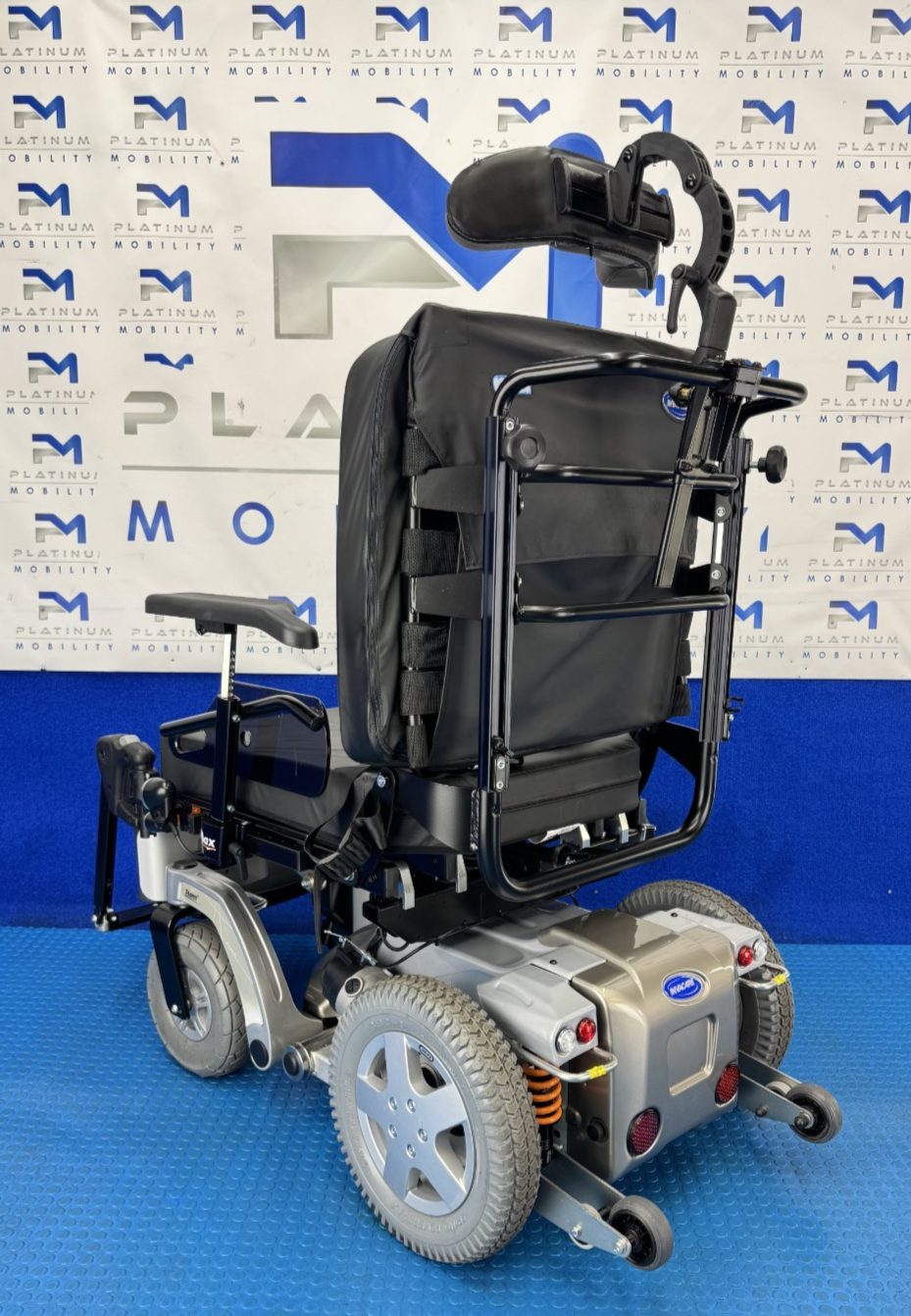 Invacare Storm 4 Max Heavy Duty Powerchair 6 mph New Batteries  2773