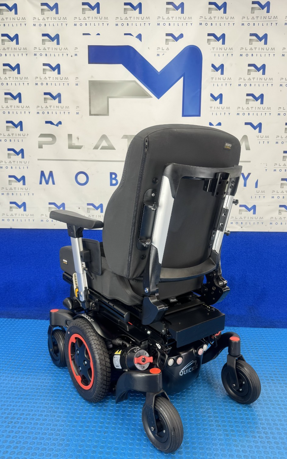 2025 Sunrise Quickie Q500 M Powerchair Rise & Tilt 6mph New Batteries 2471