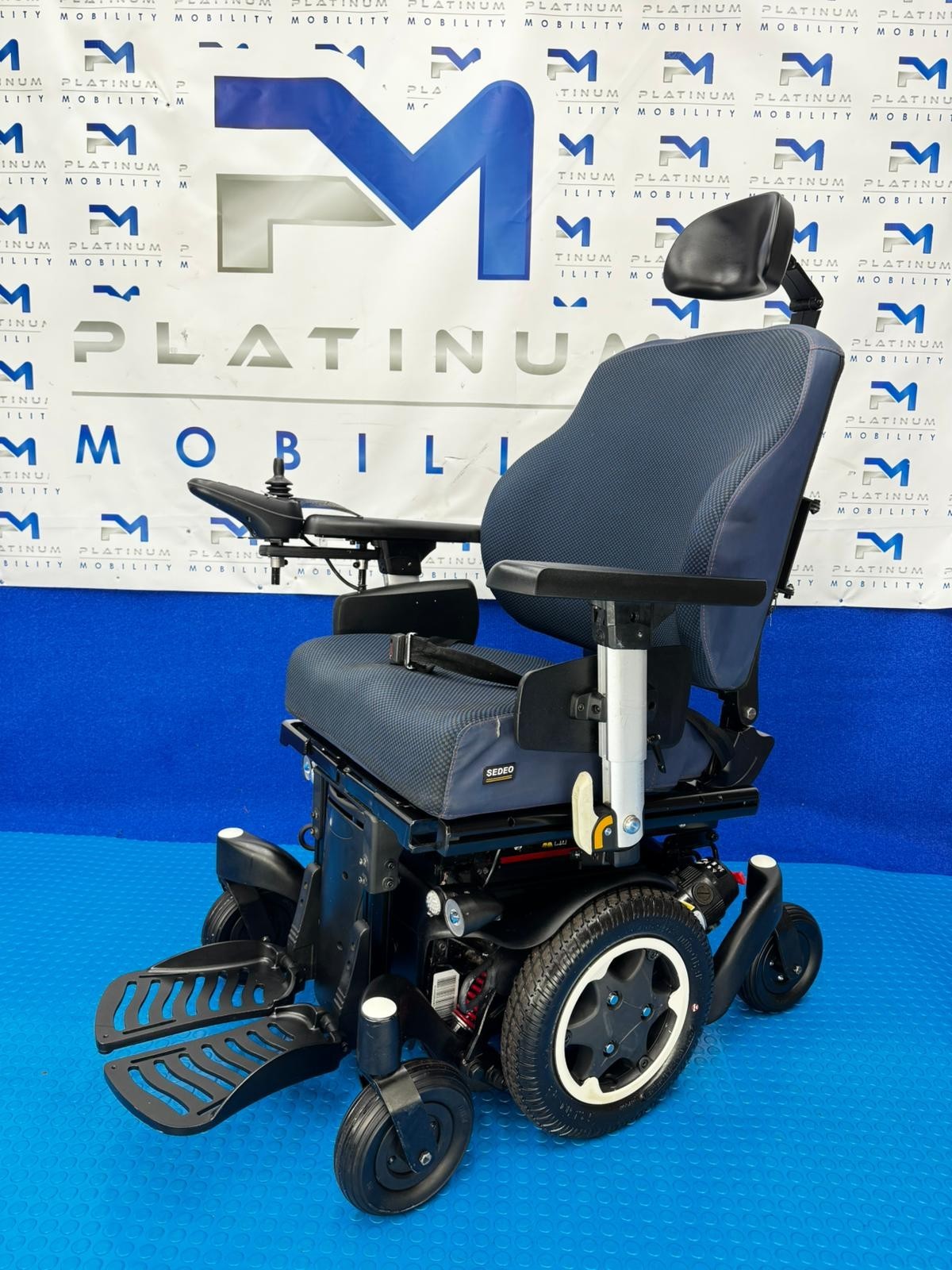 Sunrise Quickie Q500 M Powerchair – 6mph Riser Electric Wheelchair 1816