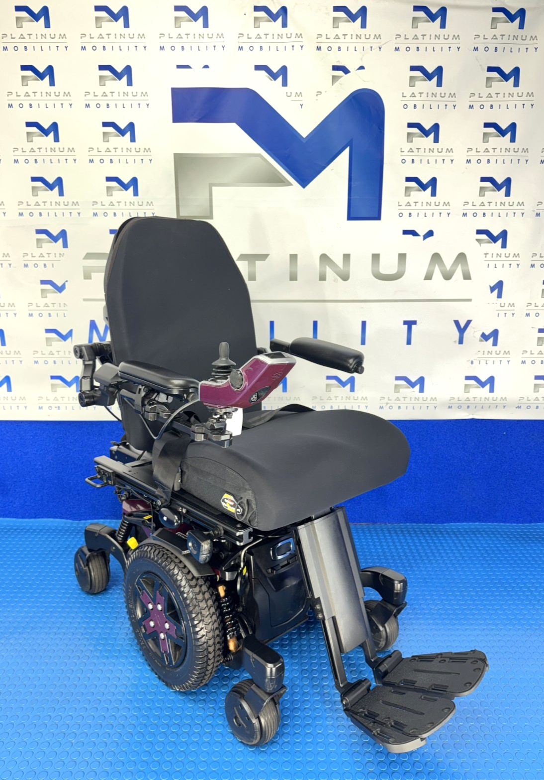 PRIDE QUANTUM EDGE 3 STRETTO 6 MPH ELECTRIC RISE, TILT POWERCHAIR 2774