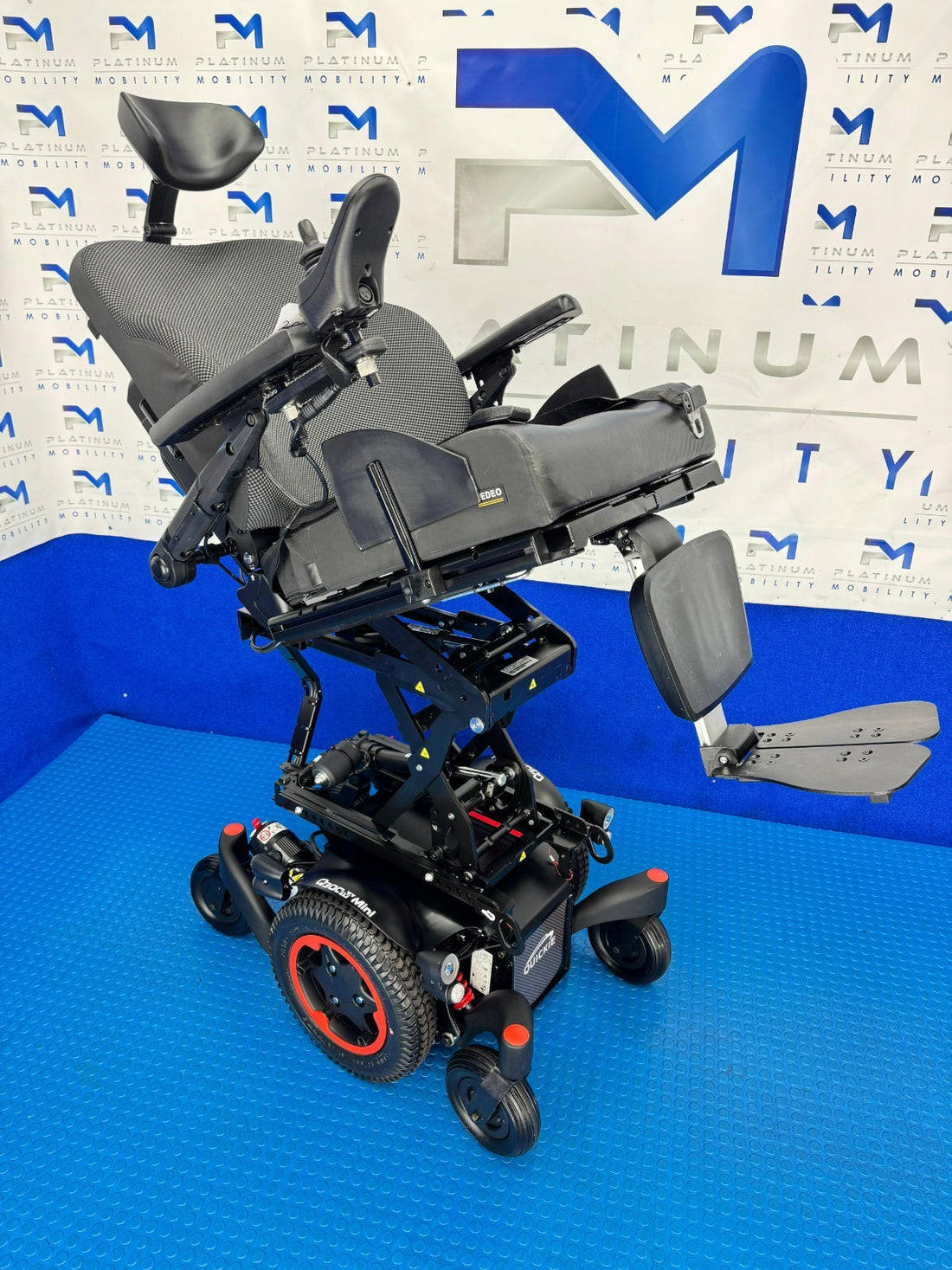 2025 Sunrise Quickie Q300 M Powerchair – 6mph Riser Electric Wheelchair 2120