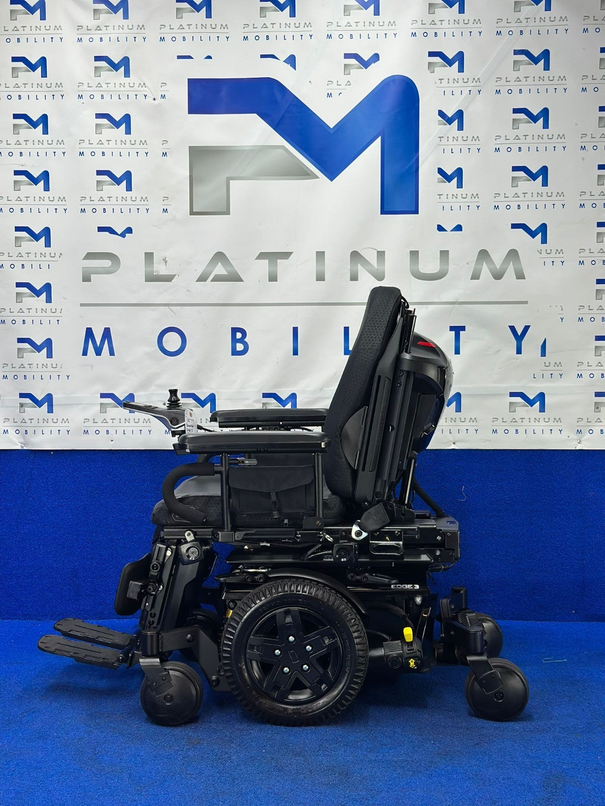 2024 PRIDE QUANTUM Q6 EDGE 3 i-LEVEL 6 MPH ELECTRIC MOBILITY POWERCHAIR 1679