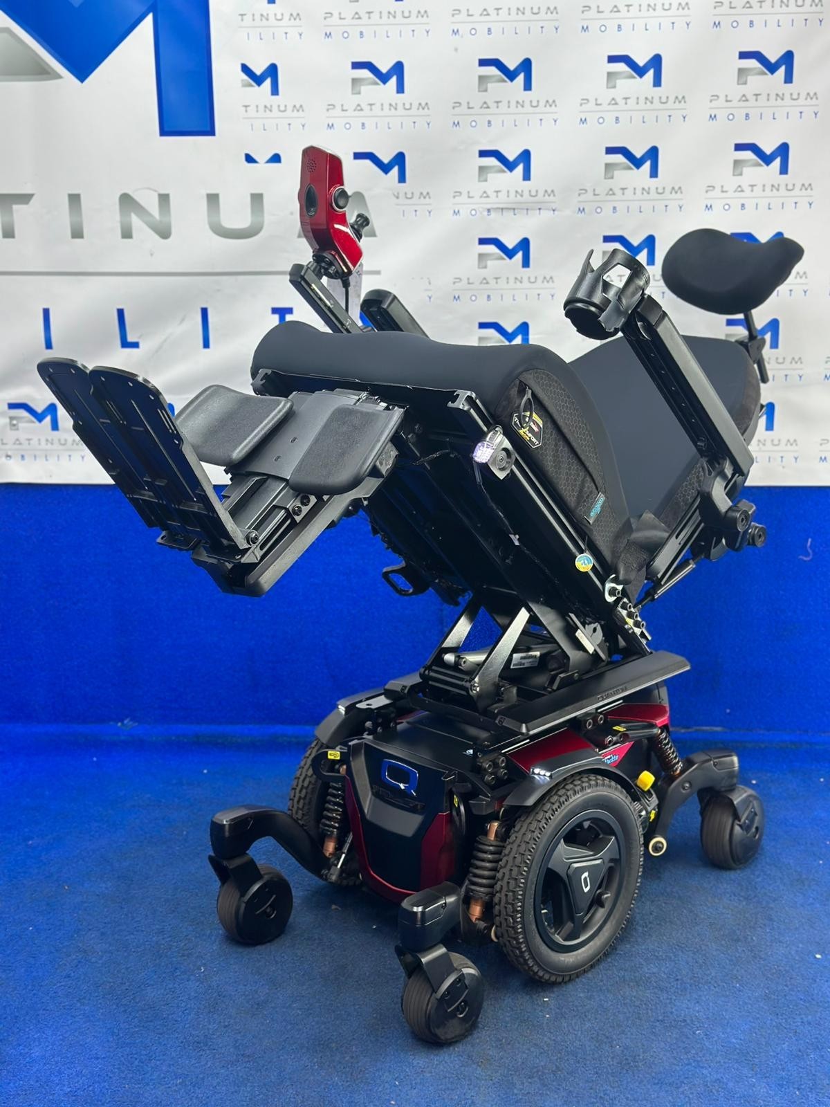 Quantum Edge 3 Stretto Powerchair – 6mph Electric Wheelchair Narrow 1235