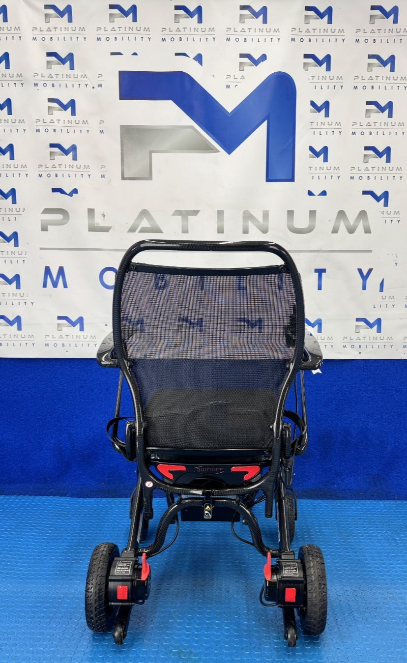 QUICKIE Q50 R LIGHTWEIGHT CARBON FIBRE POWERCHAIR SCOOTER FOLDING 4MPH 2797