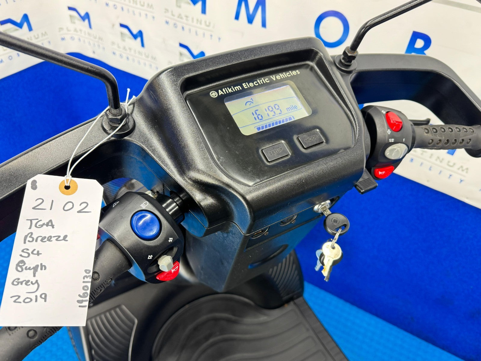TGA Breeze S4 8MPH All Terrain Mobility Scooter Road Stunning Condition  2102