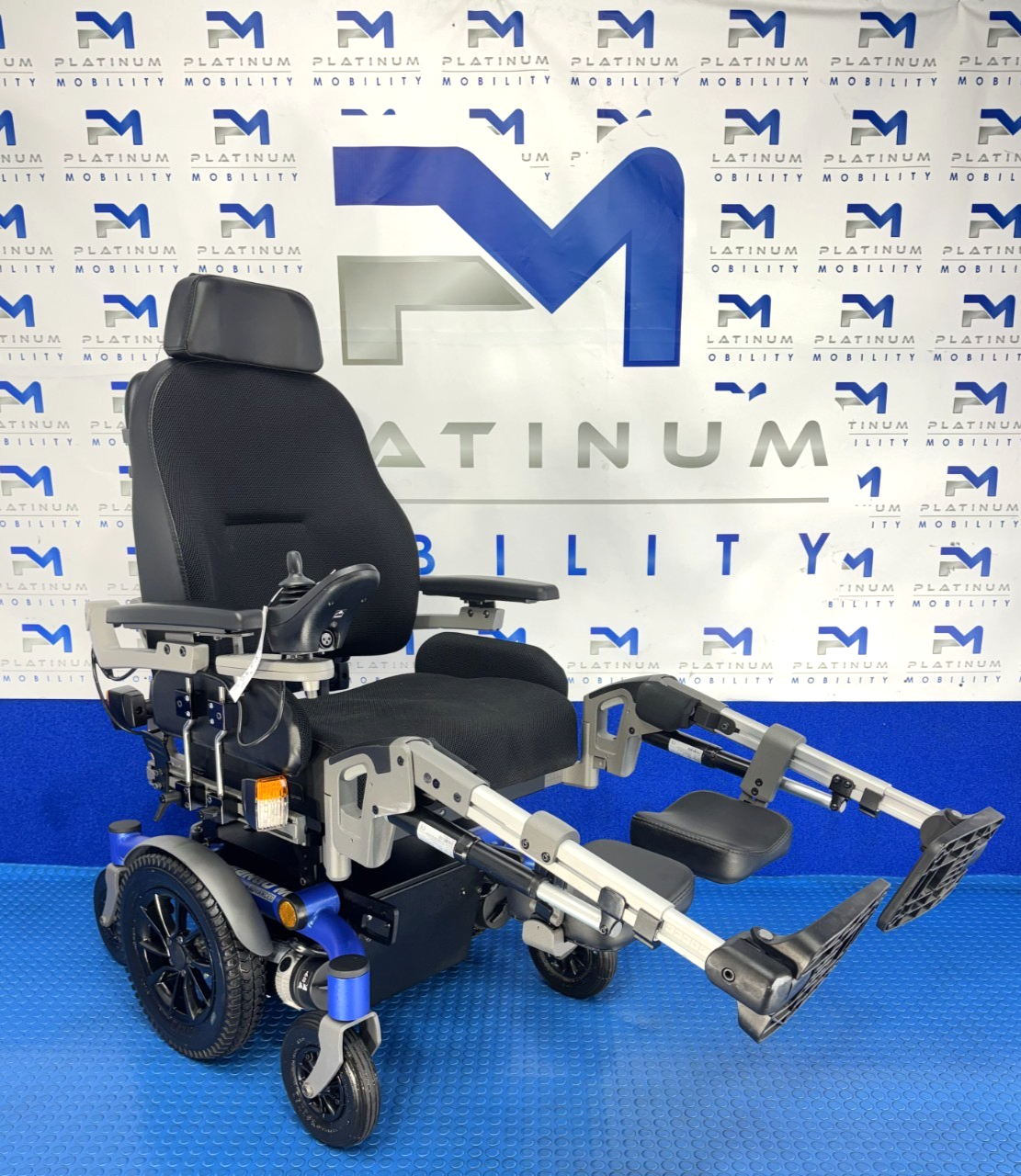 DIETZ SANGO ADVANCED M 6 MPH ELECTRIC POWERCHAIR Tilt, Electric Legs No VAT 4101