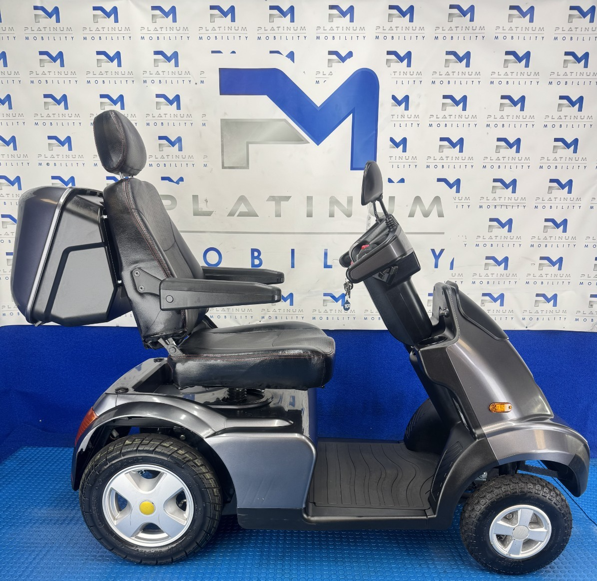 TGA Breeze S4 8MPH All Terrain Mobility Scooter New Batteries No VAT 2930