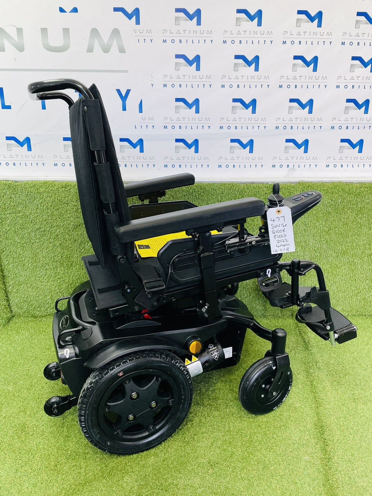 SUNRISE Quickie Q100 R 4 MPH Compact Mobility Electric Wheelchair Powerchair