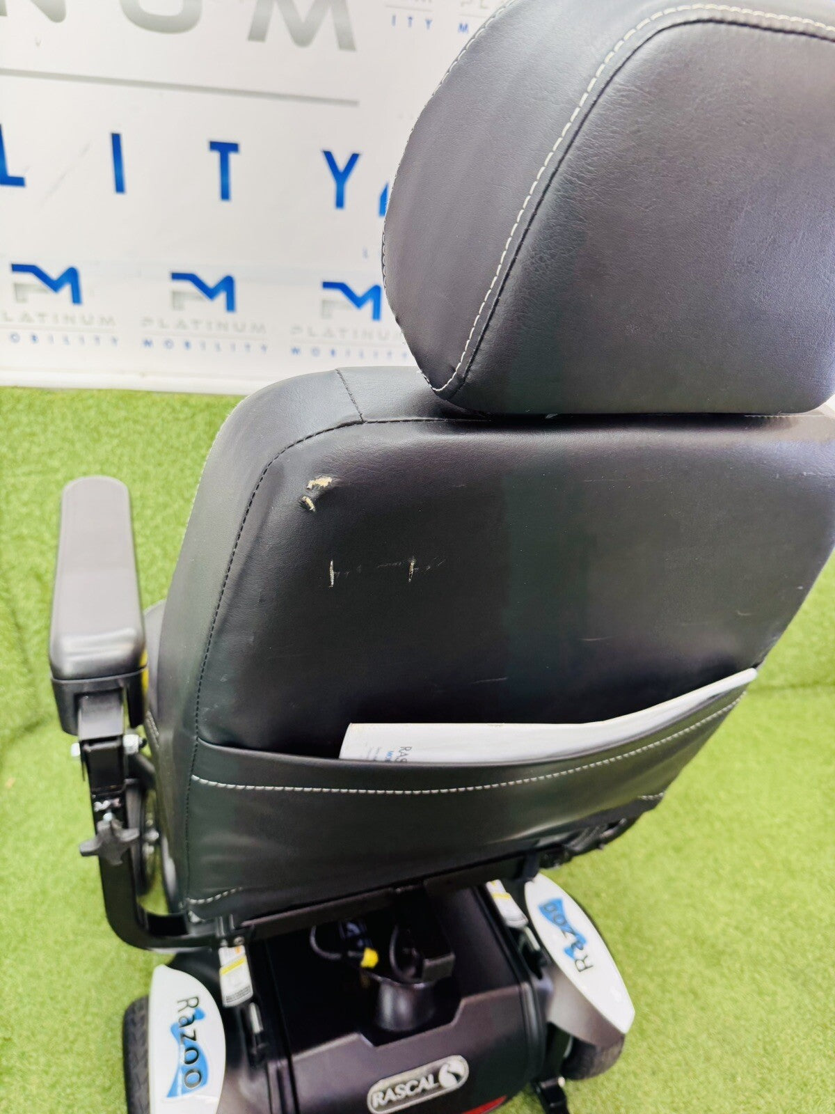 2022 Rascal Razoo With Manual Recline Electric Wheelchair Powerchair