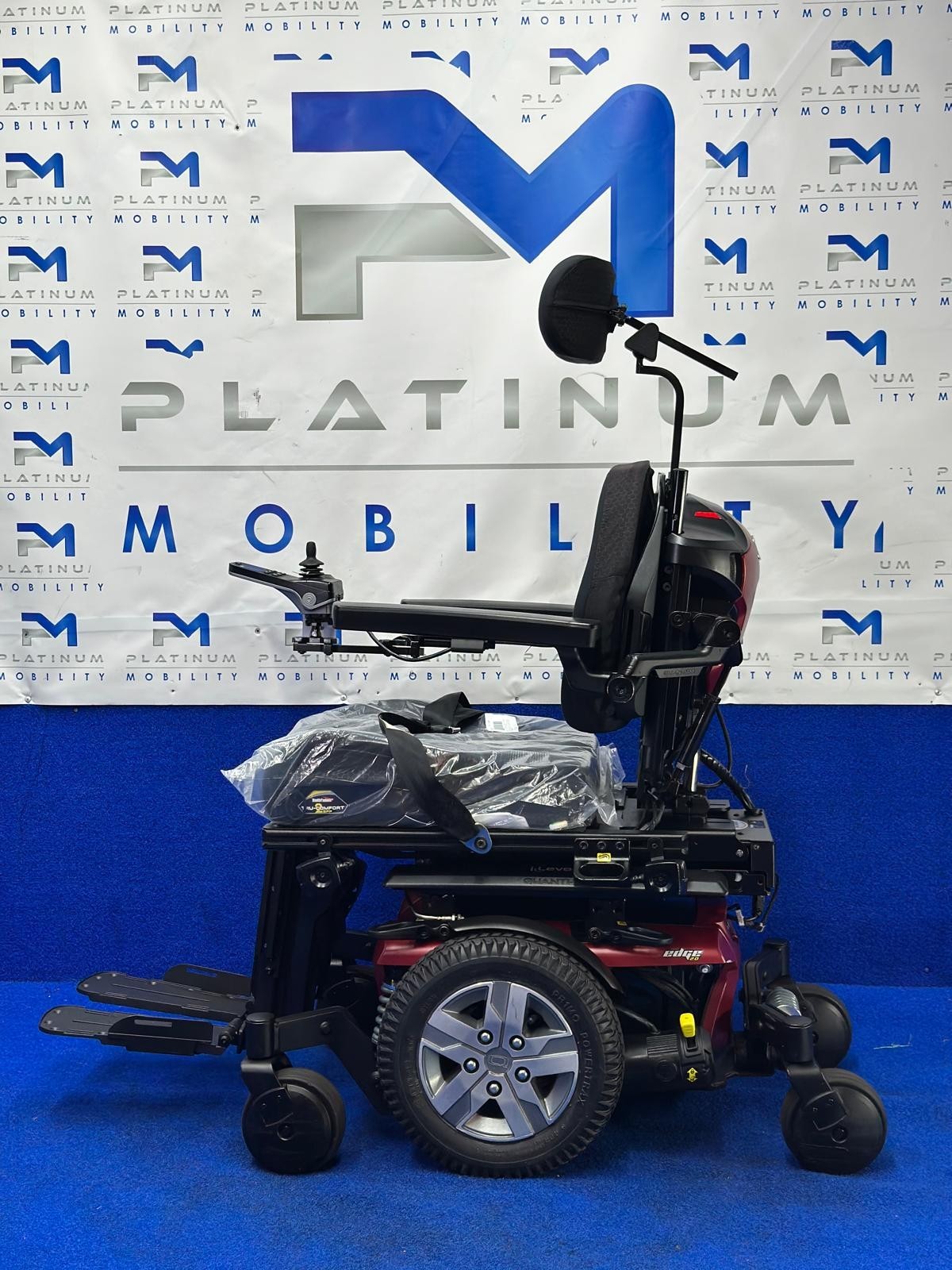 PRIDE QUANTUM Q6 EDGE 2.0 i-LEVEL 6 MPH ELECTRIC MOBILITY POWERCHAIR 1454
