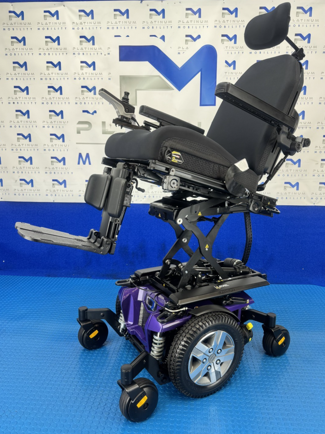 2025 PRIDE QUANTUM Q6 EDGE 2.0 i-LEVEL 6 MPH ELECTRIC MOBILITY POWERCHAIR 2305