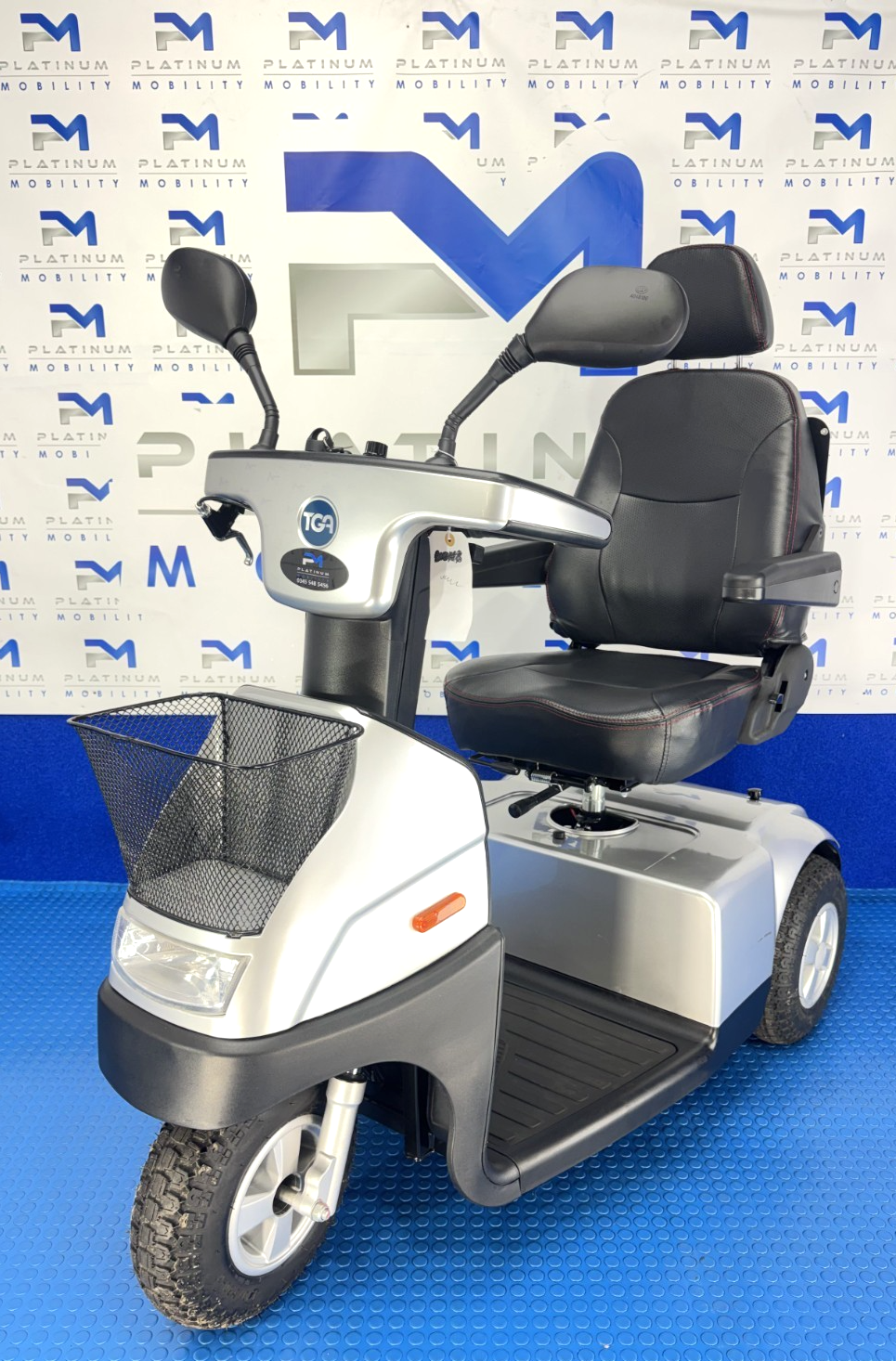 TGA Breeze Midi 8MPH LARGE Mobility Scooter All Terrain 2119