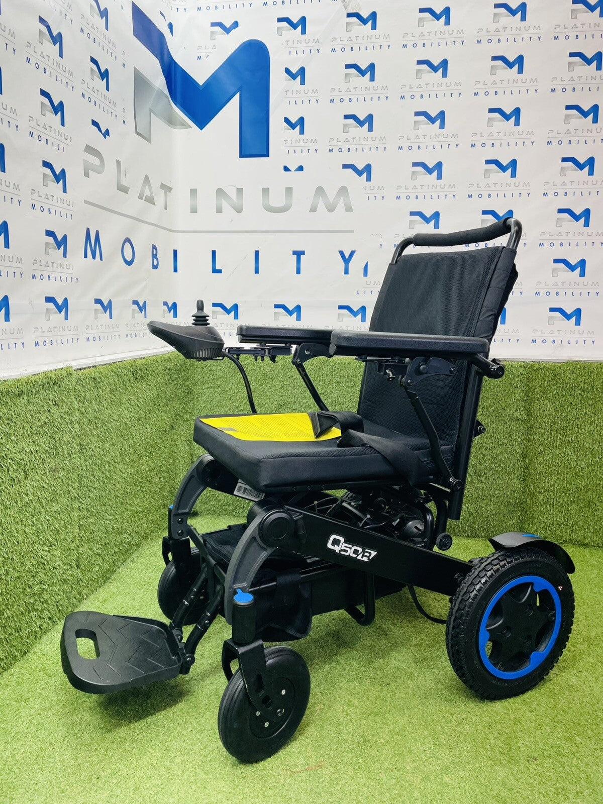 QUICKIE Q50R FOLDING 4MPH TRANSPORTABLE LITHIUM ELECTRIC POWERCHAIR WHEELCHAIR