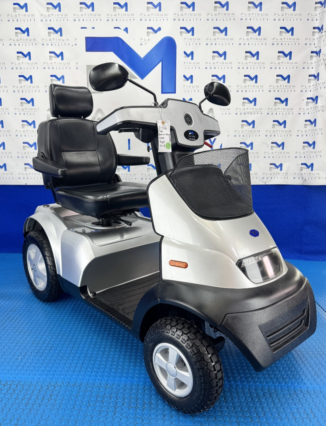 TGA Breeze S4 8MPH All Terrain Mobility Scooter Road Stunning Condition 2106