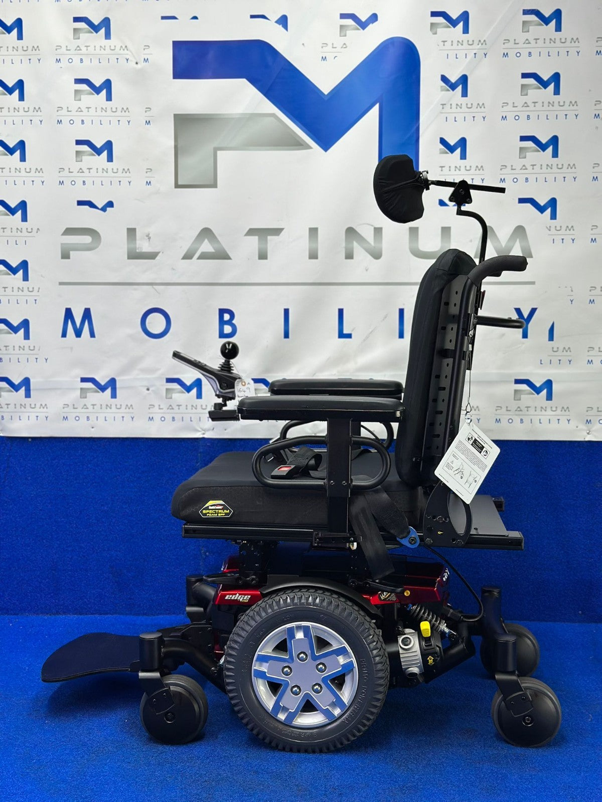 2025 Pride Quantum Q6 Edge 2.0 HD Powerchair – 4mph Electric Wheelchair (1649)