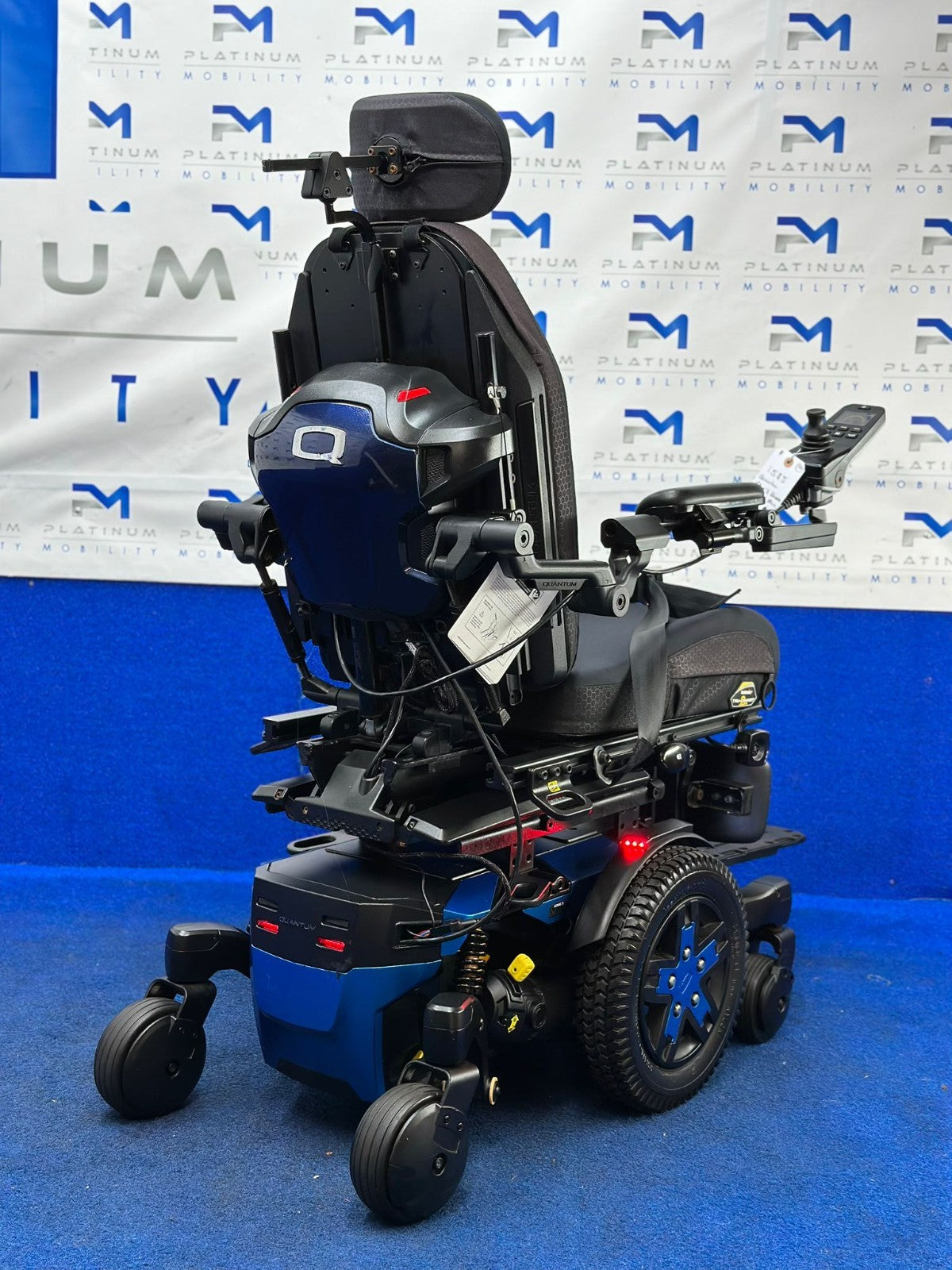 Quantum Edge 3 Stretto Powerchair – 6mph Electric Wheelchair Narrow 1585