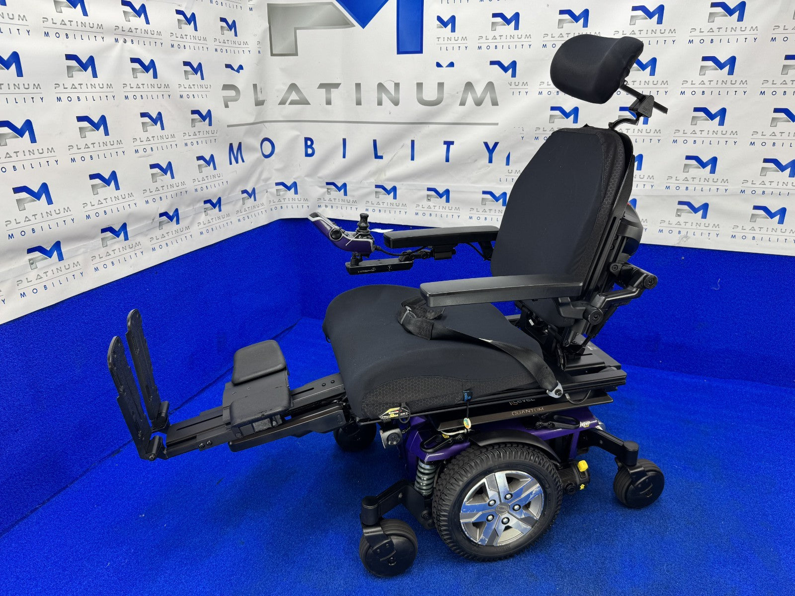 PRIDE QUANTUM Q6 EDGE 2.0 i-LEVEL 6 MPH ELECTRIC MOBILITY POWERCHAIR 1395