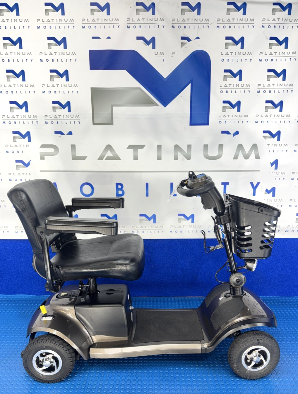 One Rehab Vantage Lightweight Mobility Scooter 4MPH Portable 4065
