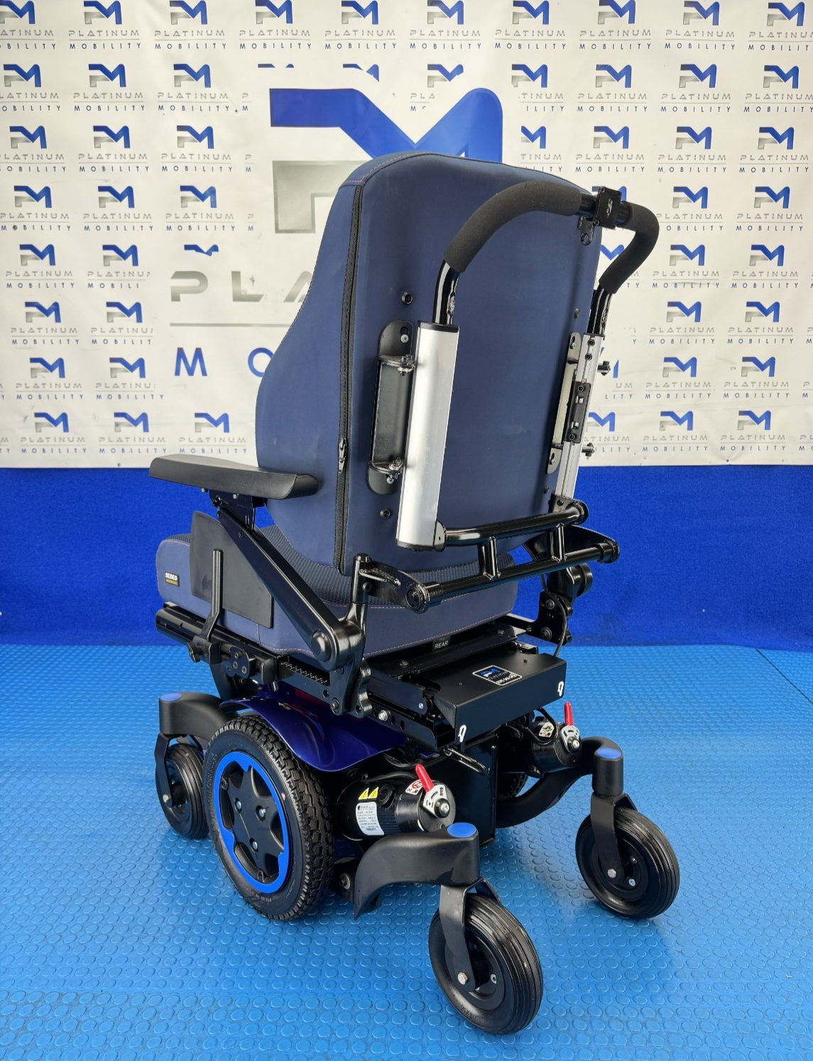 2025 SUNRISE QUICKIE Q300 MINI RISER TILT COMPACT POWERCHAIR REF 2301