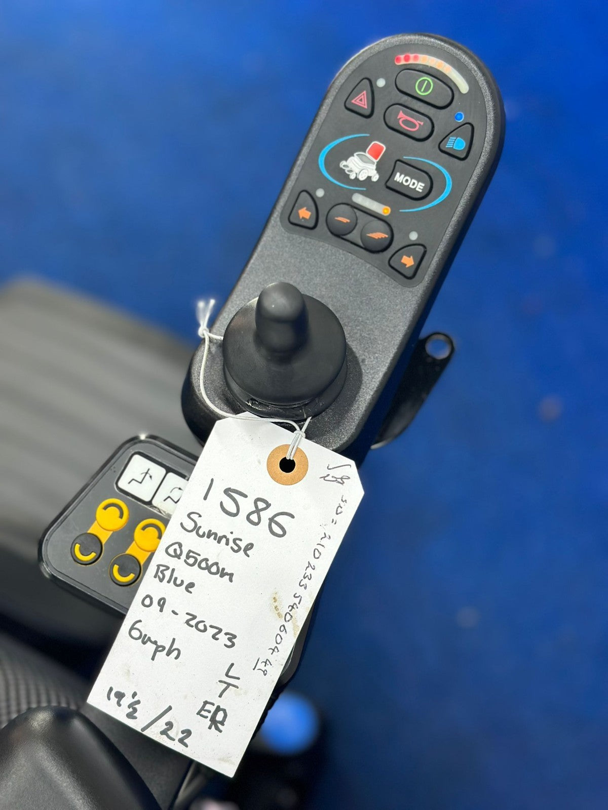 CUSTOM Sunrise Quickie Q500 M Powerchair – 6mph Riser Electric Wheelchair (1586)