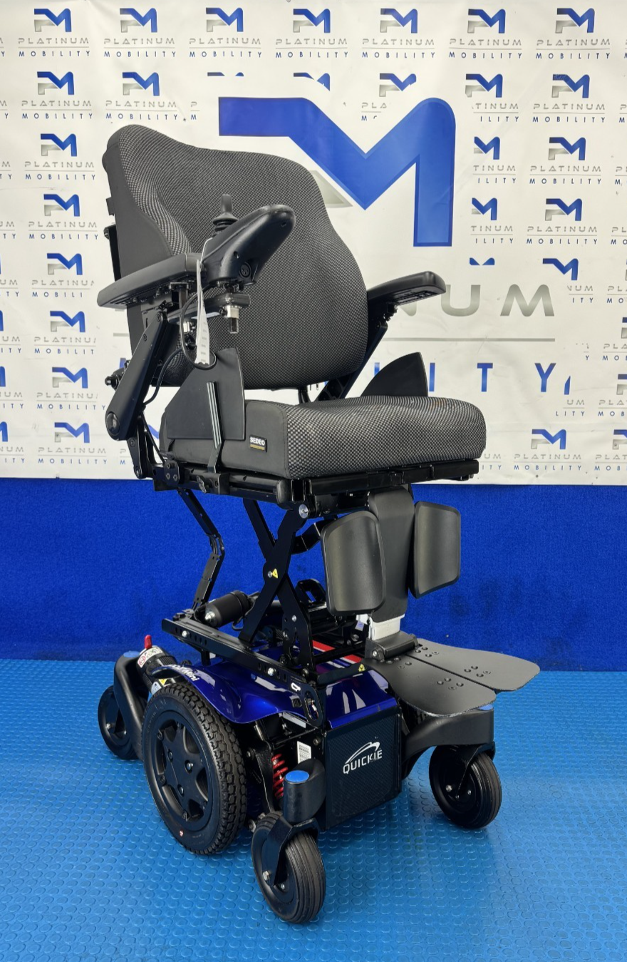 Sunrise Quickie Q300M Mini Powerchair 4 mph Riser, Tilt Electric Wheelchair 2361