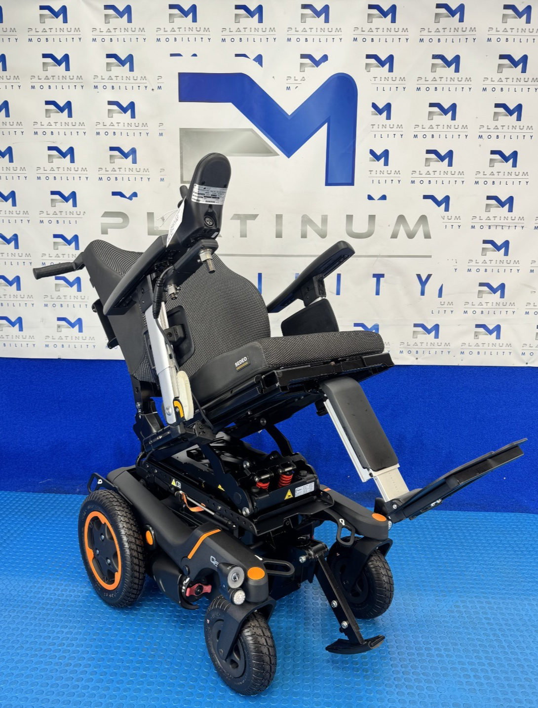 Sunrise Quickie Q500 R Powerchair Rise & Tilt 6mph New Batteries 2406