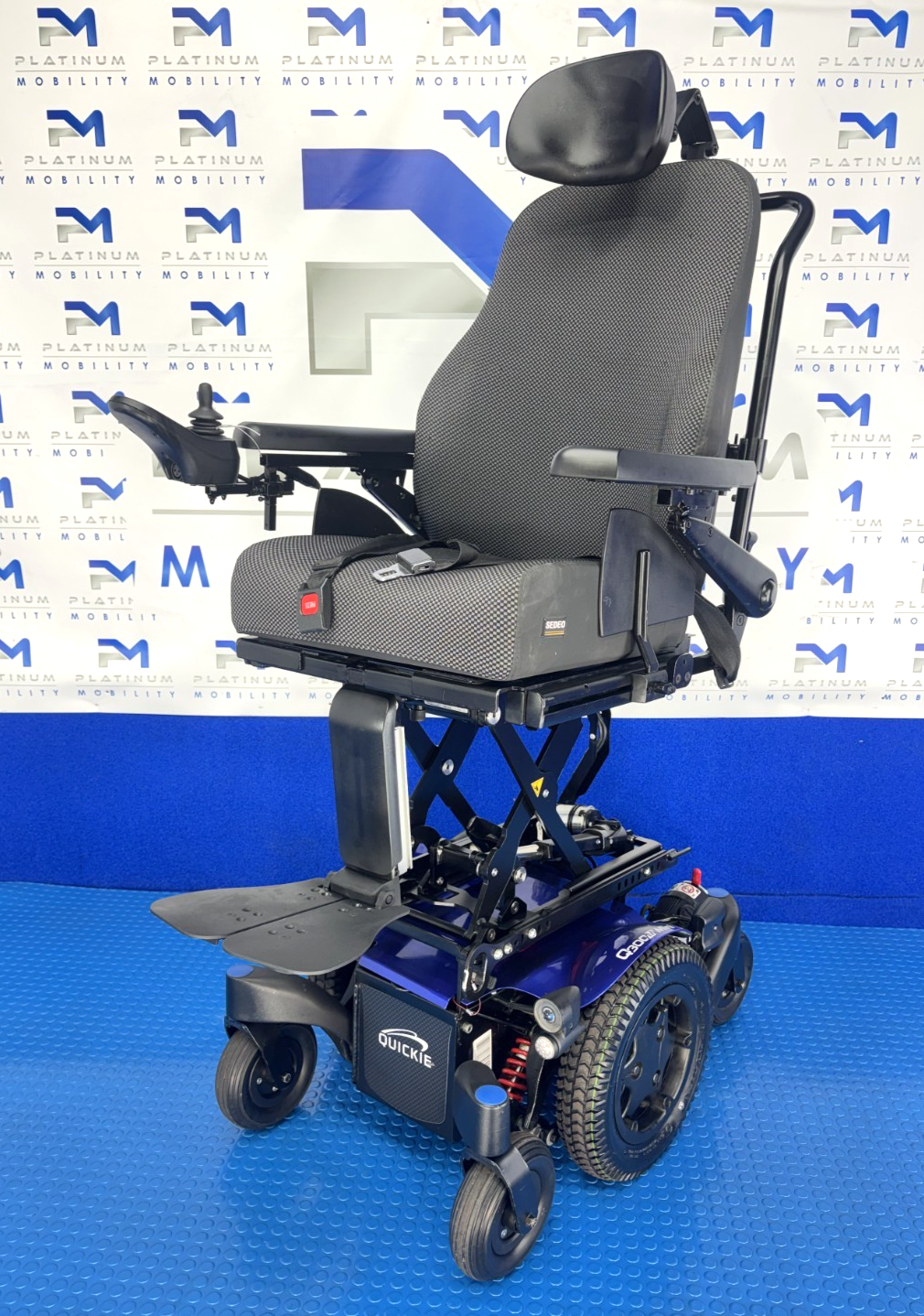 Sunrise Quickie Q300M Powerchair 6 mph Riser, Tilt Electric Wheelchair 2983