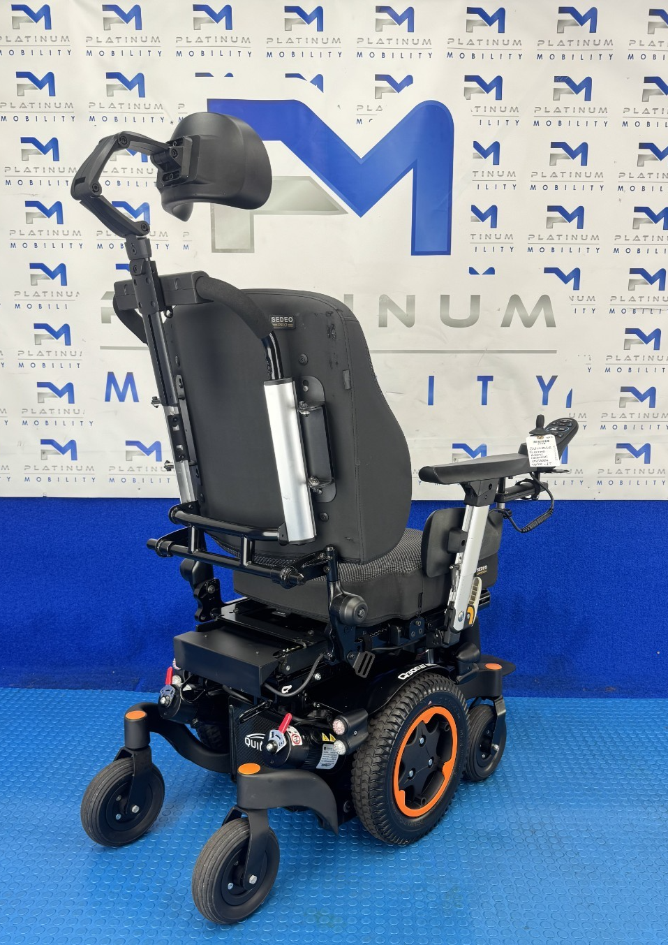 Sunrise Quickie Q300M Powerchair 6 mph Riser, Tilt Electric Wheelchair 2370