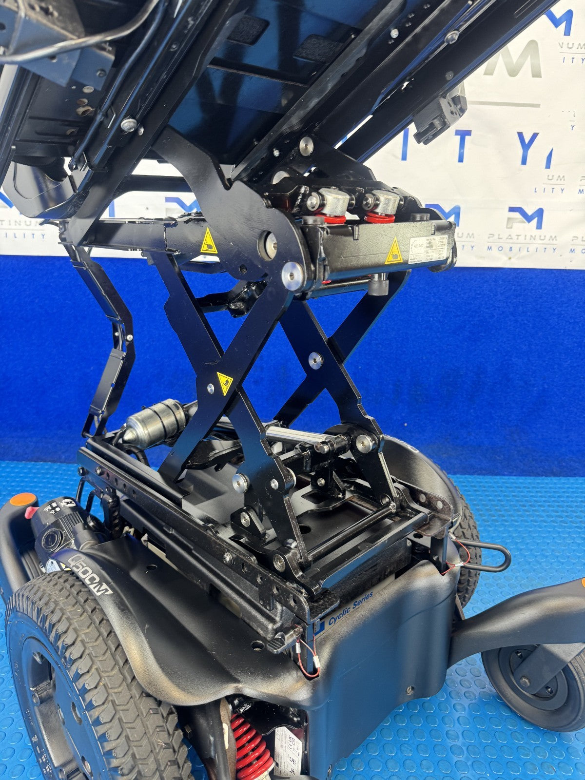 SUNRISE QUICKIE Q500M 4MPH ELECTRIC WHEELCHAIR RISER TILT POWERCHAIR 2453