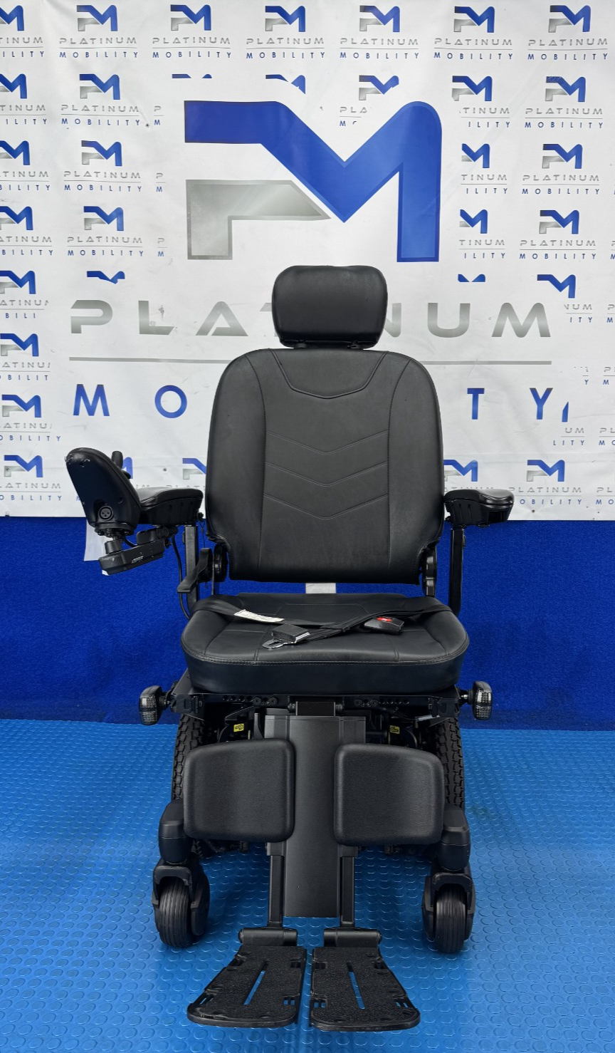 PRIDE QUANTUM Q6 EDGE 3 - 4MPH ELECTRIC POWER WHEELCHAIR POWERCHAIR 2358