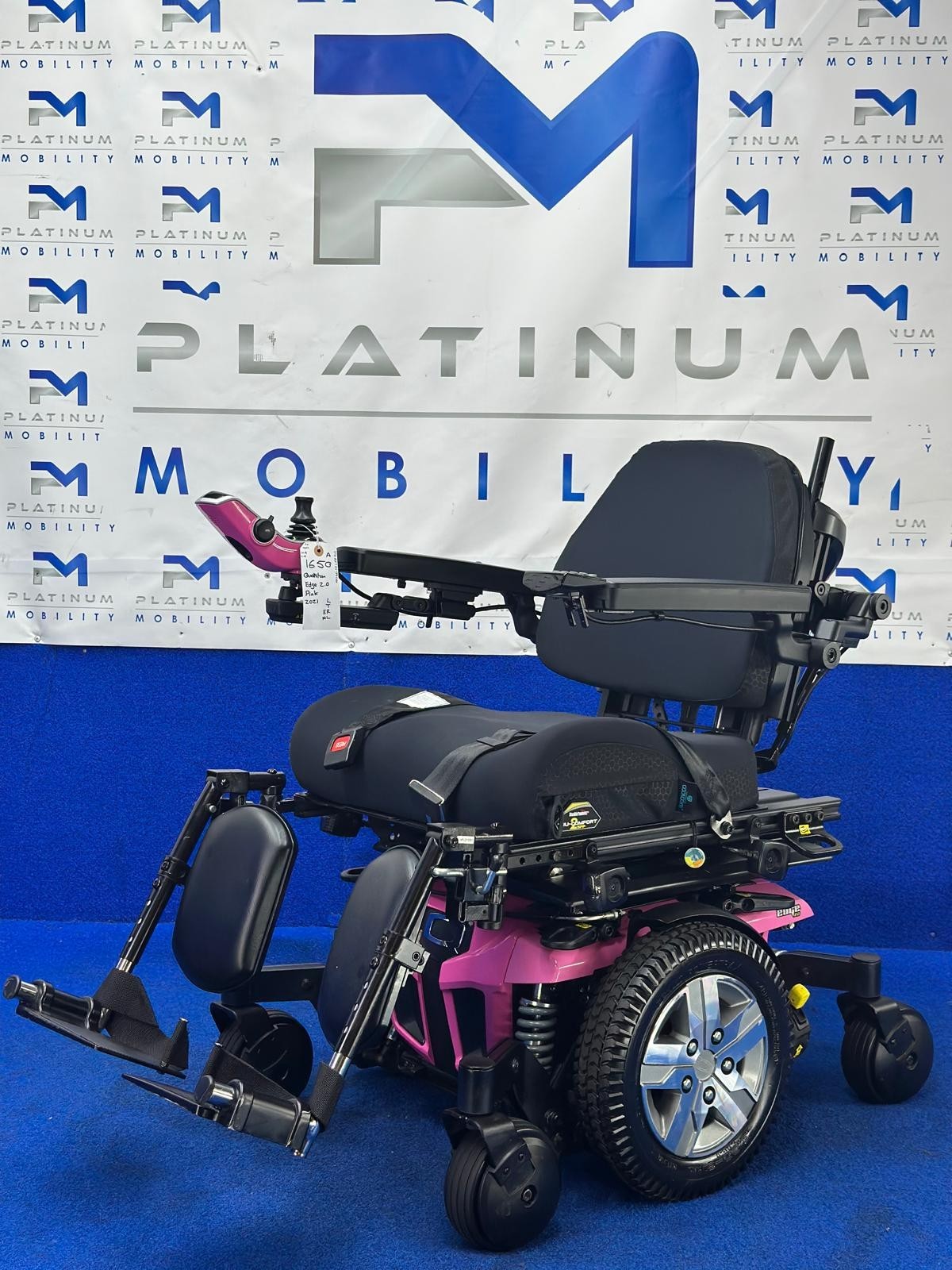 PRIDE QUANTUM Q6 EDGE 2.0 i-LEVEL 6 MPH ELECTRIC MOBILITY POWERCHAIR 1650