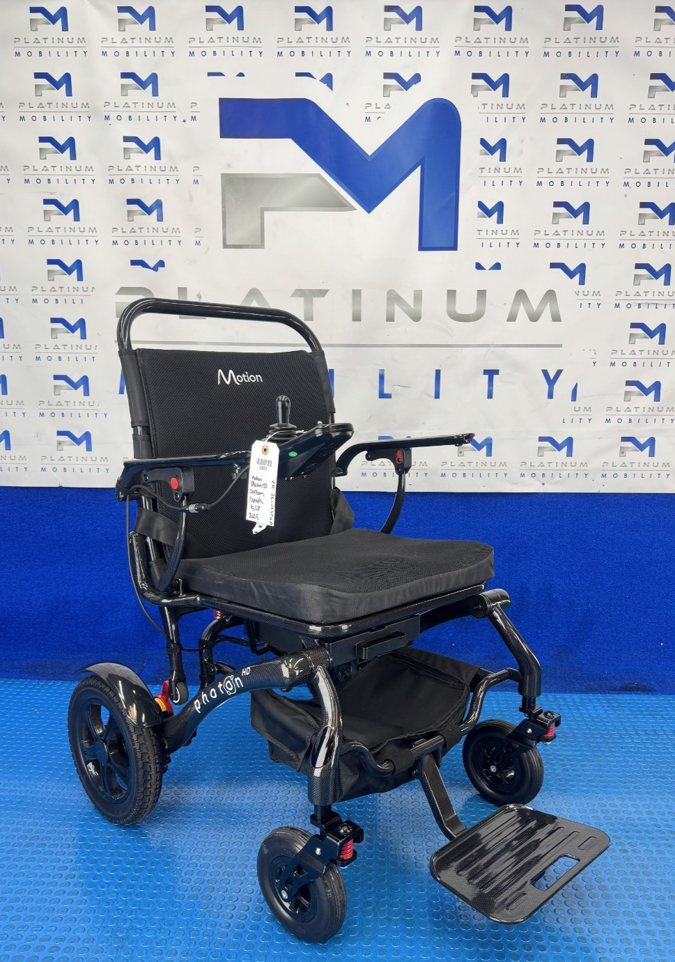 Motion Healthcare Photon HD Carbon Powerchair Lightweight Folding 4mph 2557