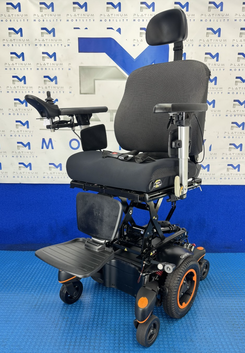 2025 Sunrise Quickie Q700M Powerchair – 6mph Riser Tilt Electric Wheelchair 2973
