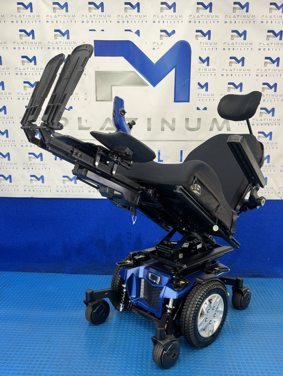 Quantum Edge 2 Electric Wheelchair Tilt Recline Electric Legs 6mph 2500