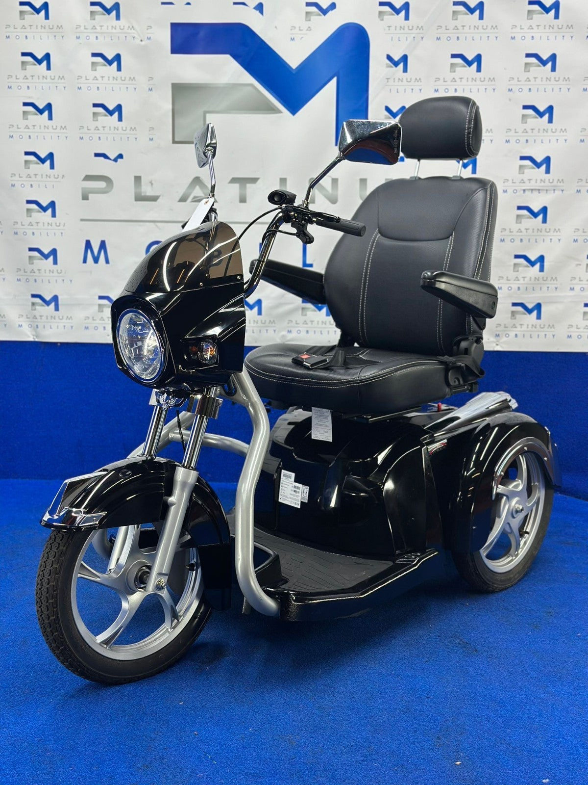 Tri Glider Drive Easy Rider 8MPH Road Legal All Terrain Mobility Scooter Trike