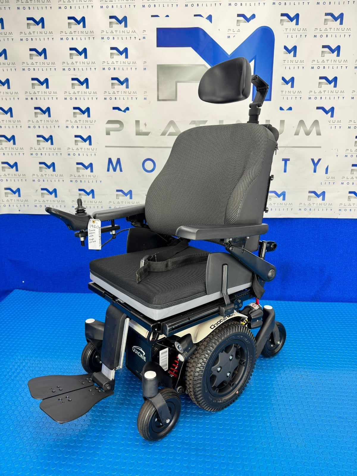Sunrise Quickie Q300 M Mini Powerchair 6 mph Riser Electric Wheelchair 1960