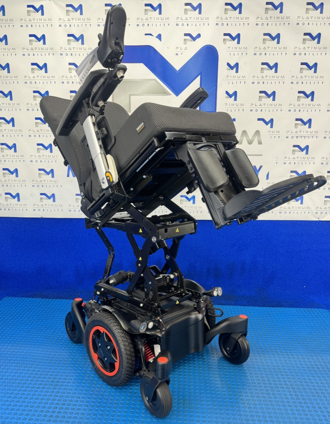 2025 Sunrise Quickie Q500 M Powerchair Rise & Tilt 6mph New Batteries 2471