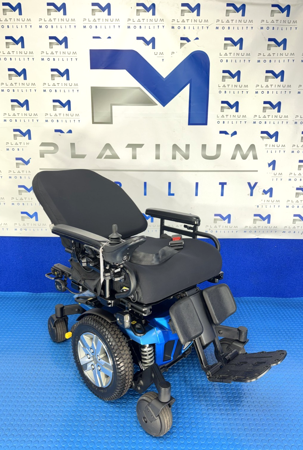 PRIDE QUANTUM EDGE 2.0 6MPH Heavy Duty Electric Recline Powerchair 2955