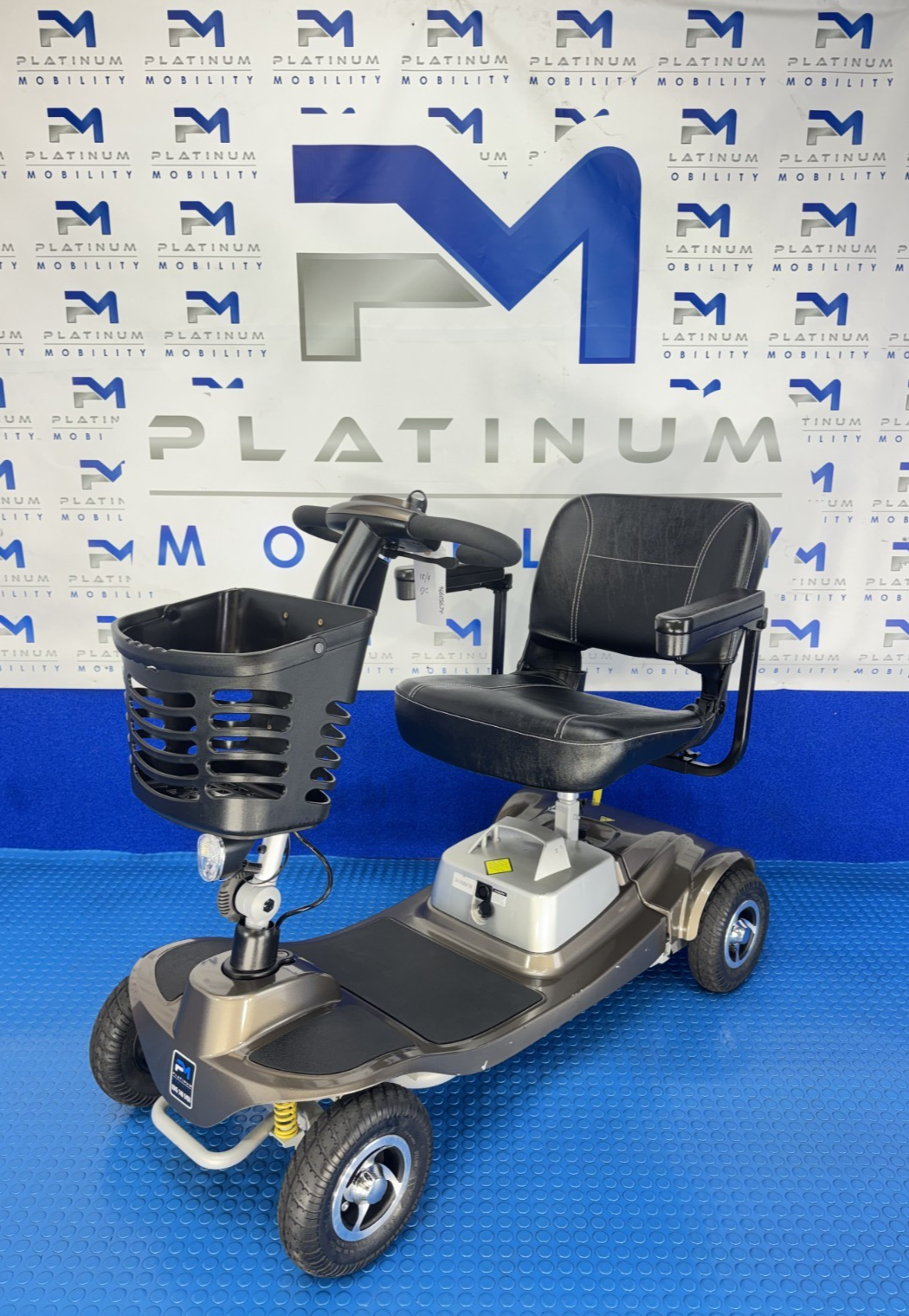 Komfi Rider 4mph Lightweight Mobility Scooter Lithium Battery 4058