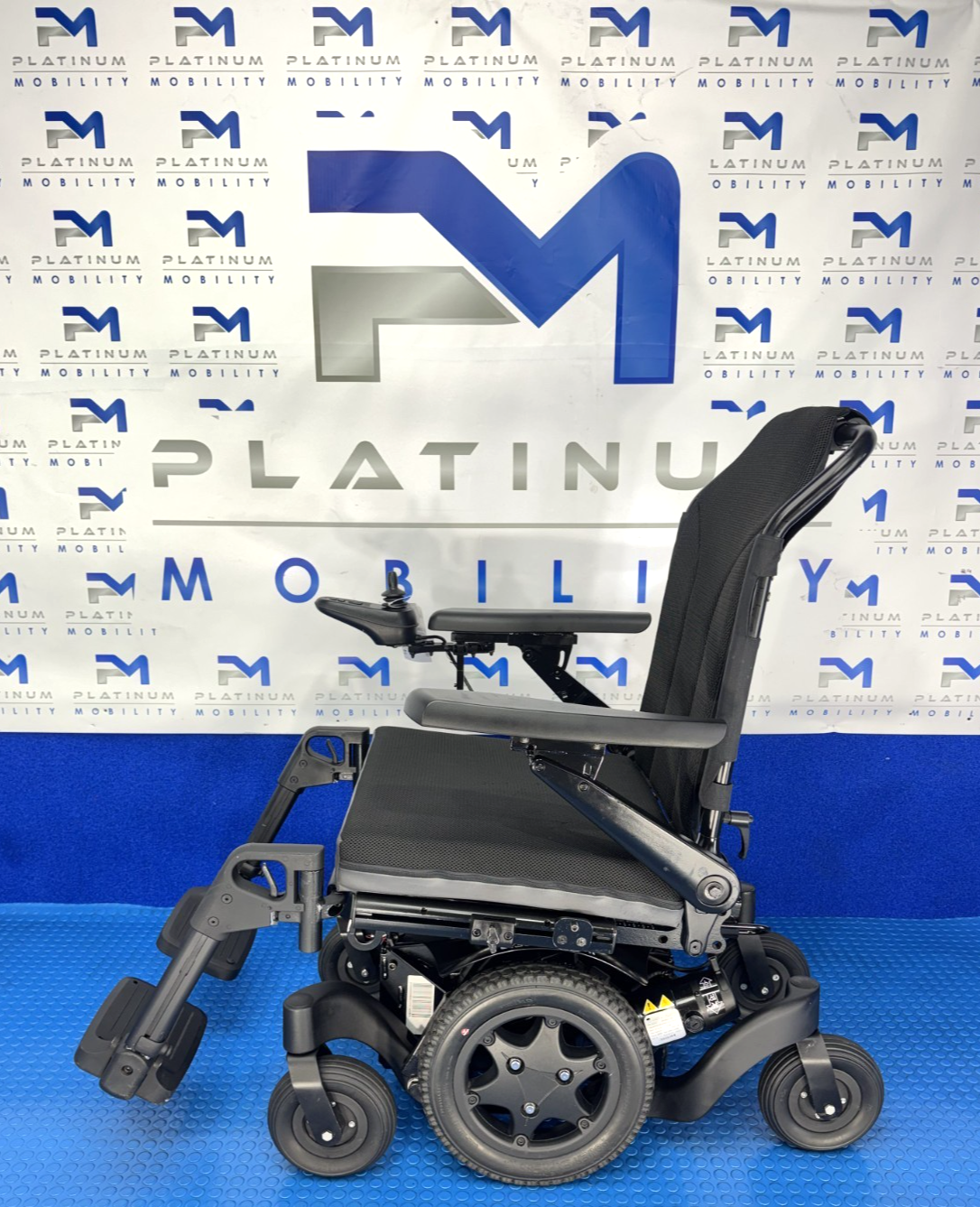 Sunrise Quickie Q300M Mini Powerchair 4 mph Electric Wheelchair 1353