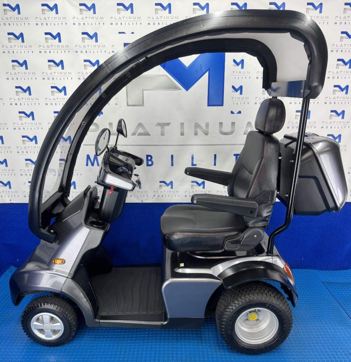 TGA Breeze S4 Canopy 8mph Road LARGE All Terrain Mobility Scooter Buggy 2940