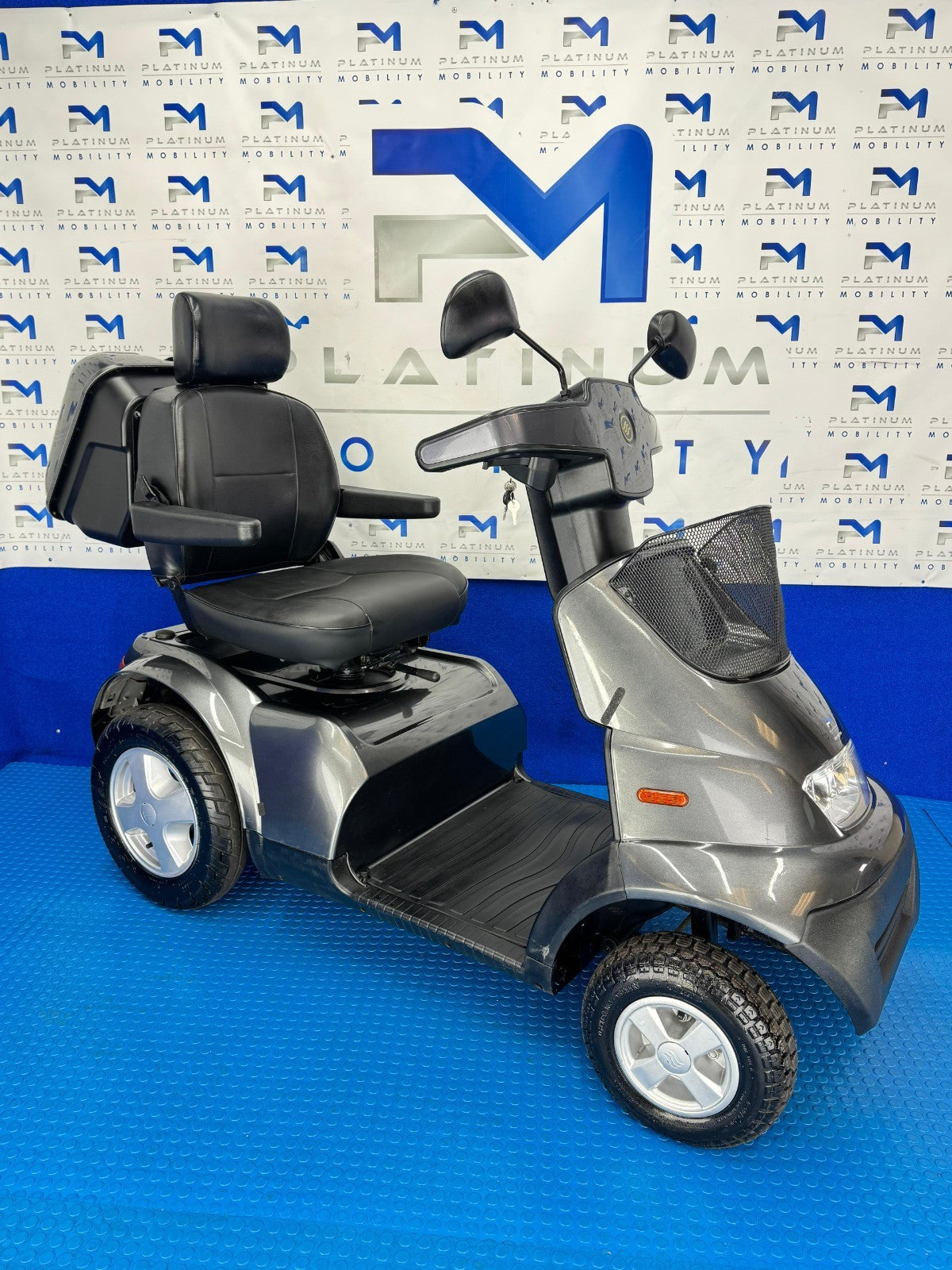 TGA Breeze S4 8MPH All Terrain Mobility Scooter Road Stunning Condition  2102