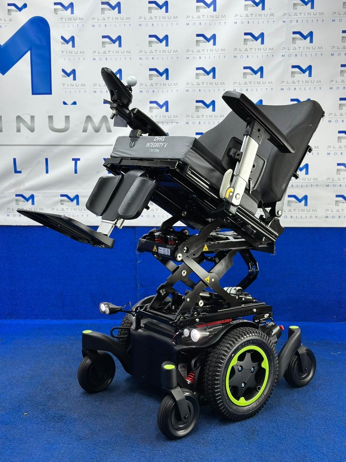 Quickie Q500 M Powerchair – 6mph Riser Electric Wheelchair by Sunrise (1565)